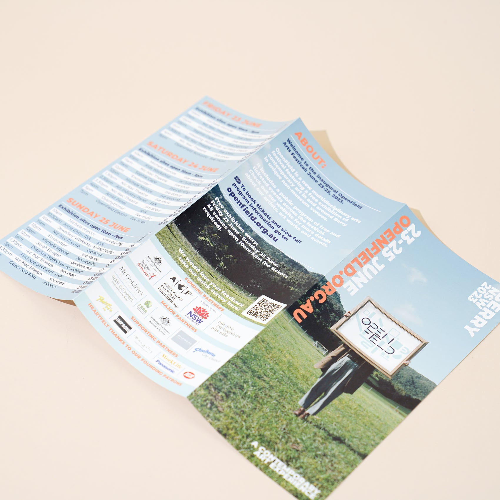 6pp DL (Tri Fold) Brochure / Pamphlet